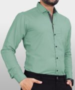 Men Regular Fit Solid Spread Collar Casual Shirt - Image 3