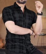 Men's Checked Regular Spread Collar Black Shirts