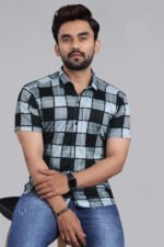 Men Regular Fit Checkered Casual Shirt